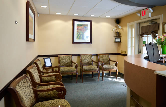 Reception area at Rolinda Harsany DDS in Napa, California